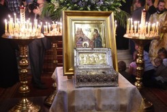 Dłoń świętej Marii Magdaleny i fragment krzyża Chrystusa. Relikwie przyleciały do Polski