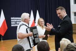 Czarnek o nowym roku szkolnym: Problemów nam brakować nie będzie