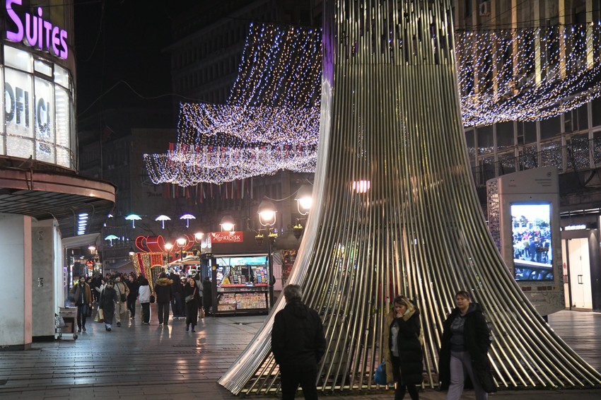 Novogodišnji ukrasi Beograd