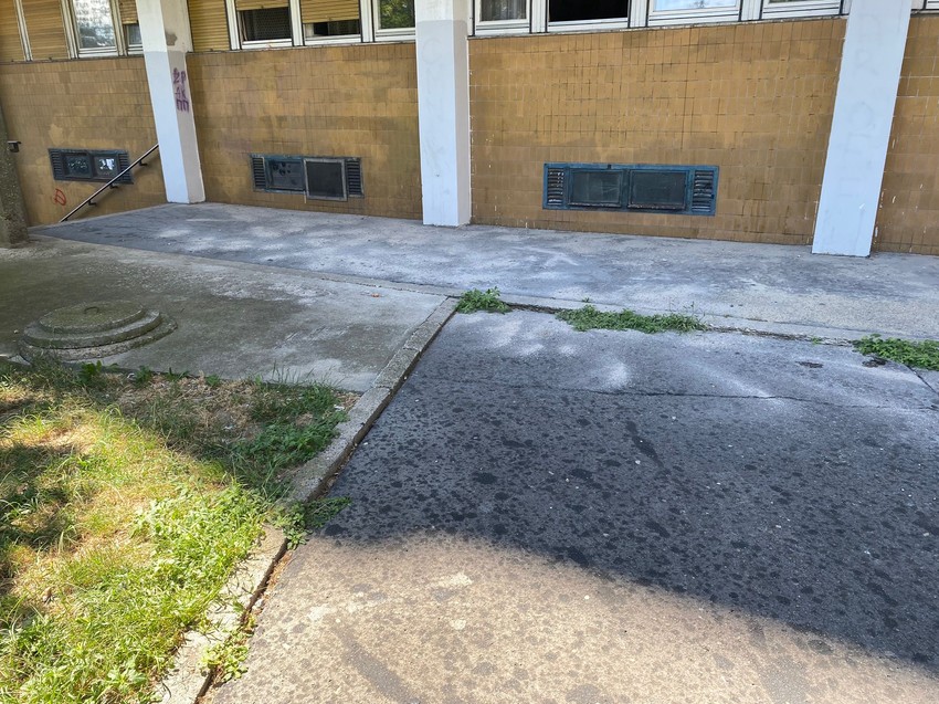 Mesto gde je pao muškarac 