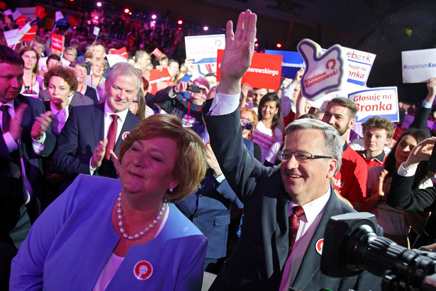 Były prezydencki doradca ujawnia prawdę o referendum. Pytania układali w nocy