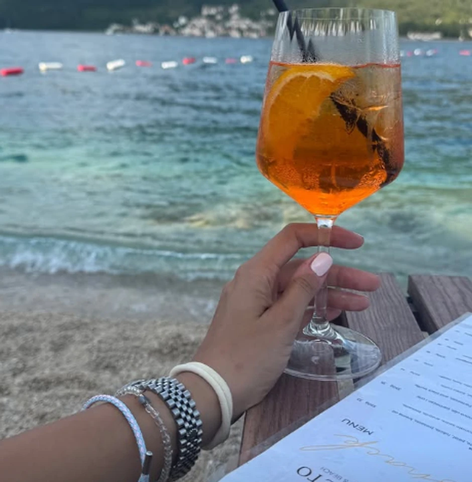 Marija Mikić uživa na moru