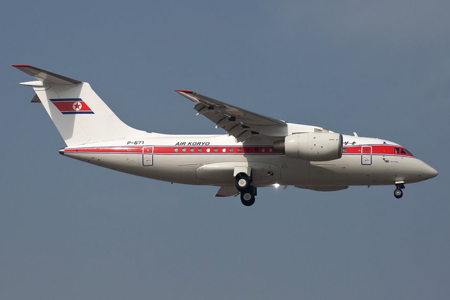 An-148-100B w barwach linii Air Koryo