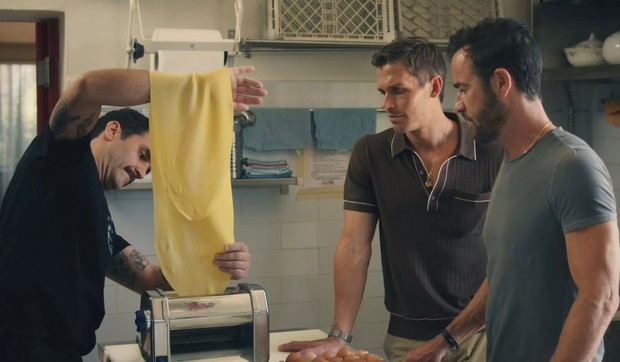 Antoni Porowski i Justin Theroux u No taste like home