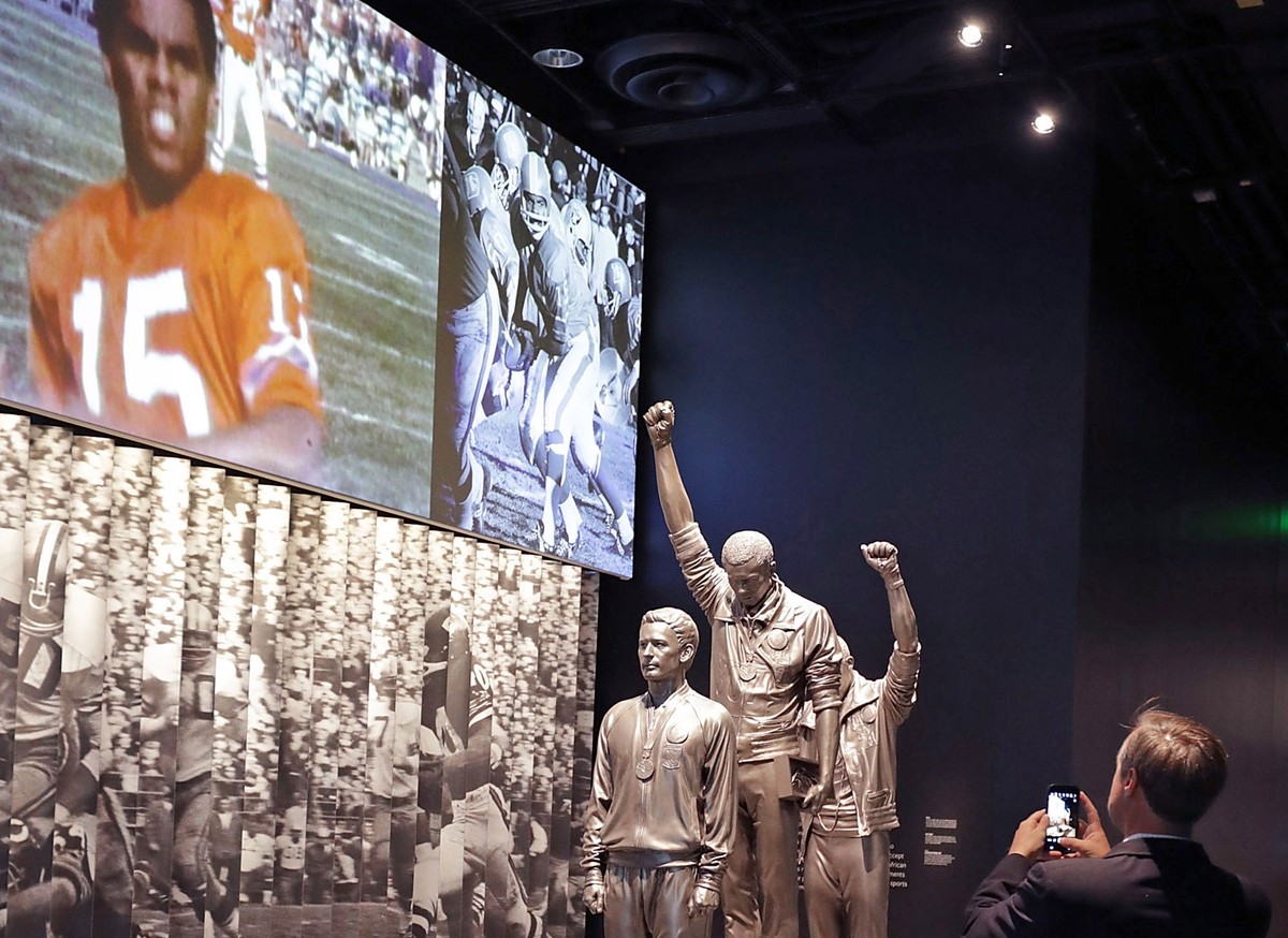 Wystawa w Muzeum Historii i kultury Afroamerykanów