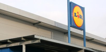 Lidl zapłacił skandalistce za to!