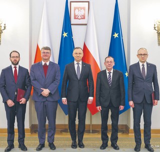 Wąsik i Kamiński z Pałacu Prezydenckiego trafili prosto za kraty