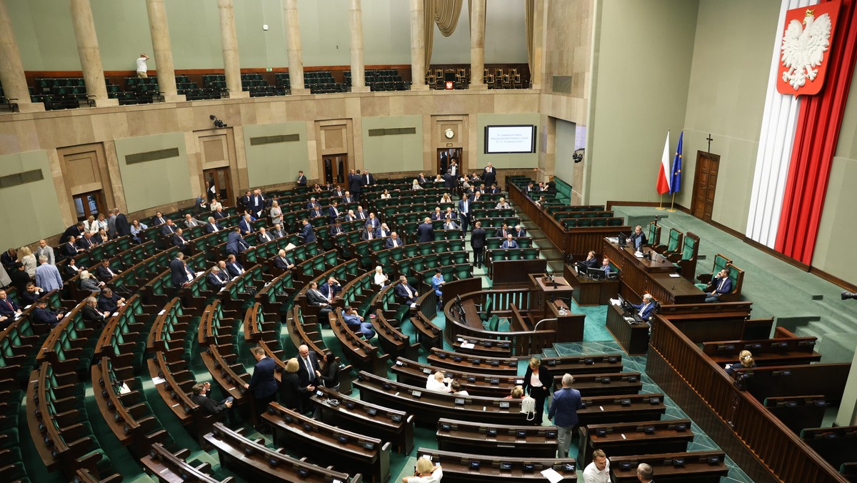 PiS wskazał kandydatów na wicemarszałków Sejmu i Senatu