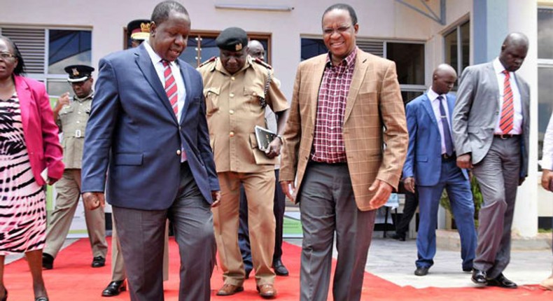 CS Matiang’i makes impromptu visit at Narok birth certificates office, lectures officials over poor services