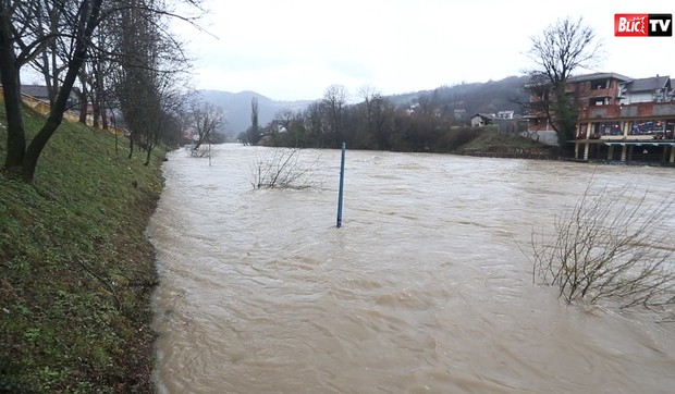 banja_luka_vrbas_nabujala_reka_vesti_blic_safe