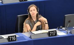 Kempa i Jaki pokażą "Nieplanowane" w PE. Spurek oburzona