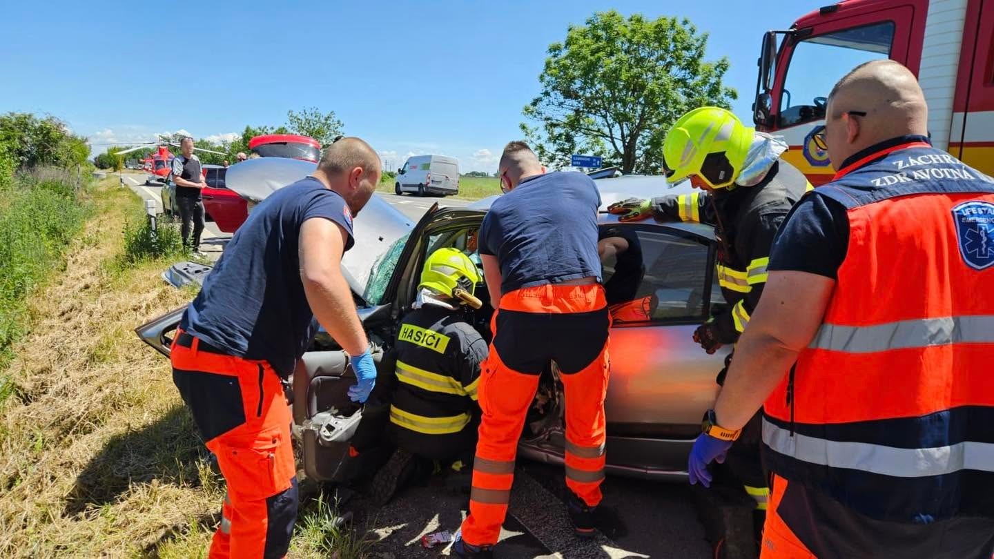 Dopravná nehoda v Seneckom okrese.