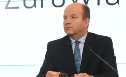 "Niedouczony i zaślepiony ideologią". Lekarze nie zgadzają się z ministrem zdrowia ws. pigułki "dzień po"