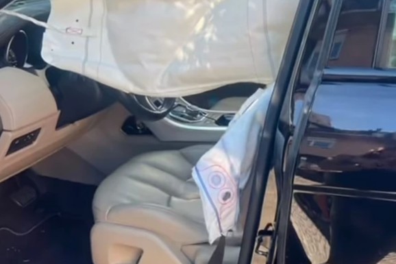 "IZGORELA JE RUKA" Sofiji Janićijević UNIŠTEN AUTO u saobraćajki, a evo kakve povrede imaju njena majka i ona: "Grudni koš je nagnječen"
