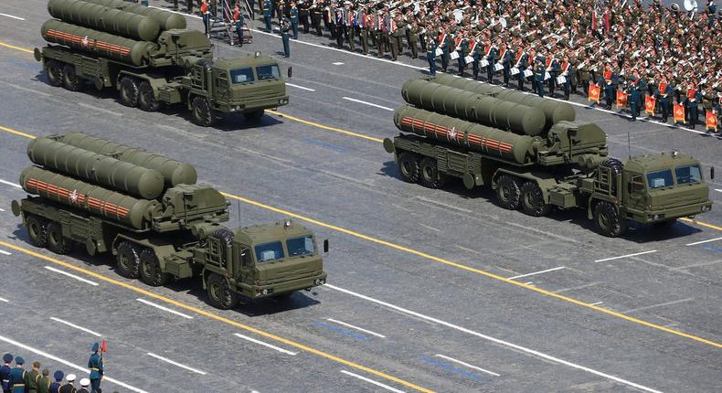 Russian S-400 Triumph/SA-21 Growler medium-range and long-range surface-to-air missile systems drive during the Victory Day parade at Red Square in Moscow, Russia, May 9, 2015.Reuters