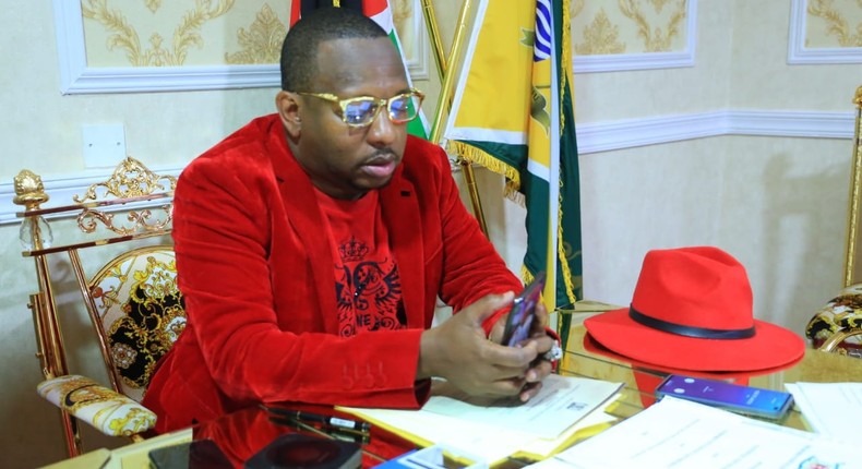 Nairobi Governor Mike Sonko holds meeting with Jubilee MCAs at his Upper Hill office to hinder impeachment motion