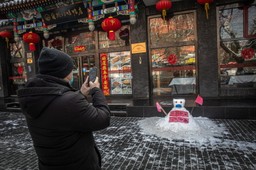 Koronawirus: Uzasadniony spokój czy cisza przed burzą?