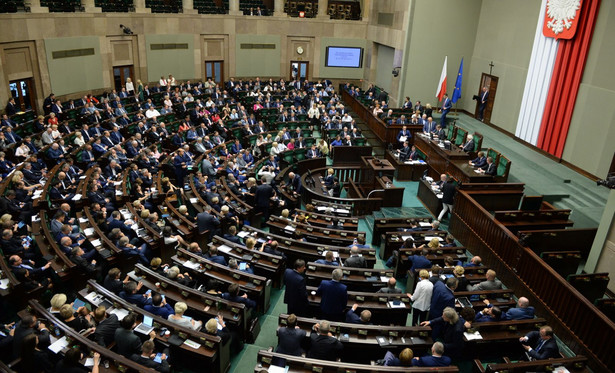 Sejm przeciw referendum ws. reformy edukacji