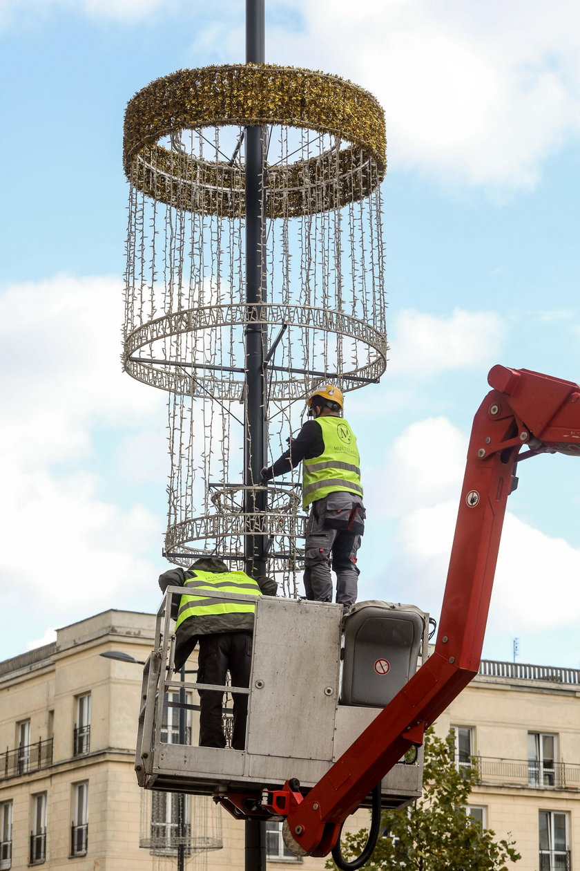 Wraca świąteczna iluminacja