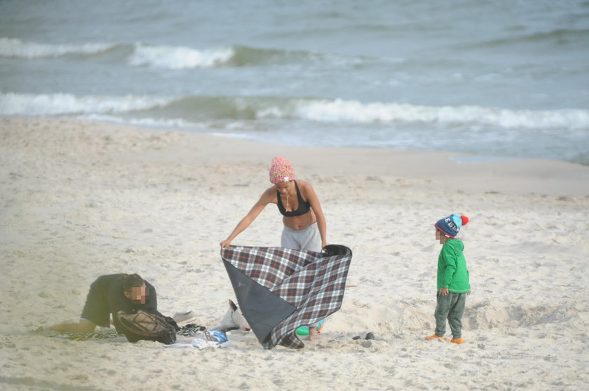 Ola Szwed na plaży