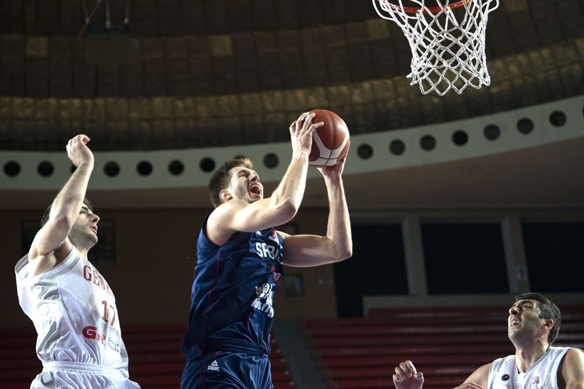 Srbija Izborila Evrobasket Na Krilima Debitanta Petruseva Orlovi Razbili Gruziju Posle Samo Dva Zajednicka Treninga