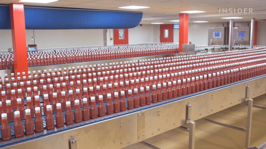 This is how Heinz ketchup is produced.