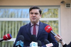 "Pacjenci nawet pod respiratorem twierdzą, że nie uznają szczepień"