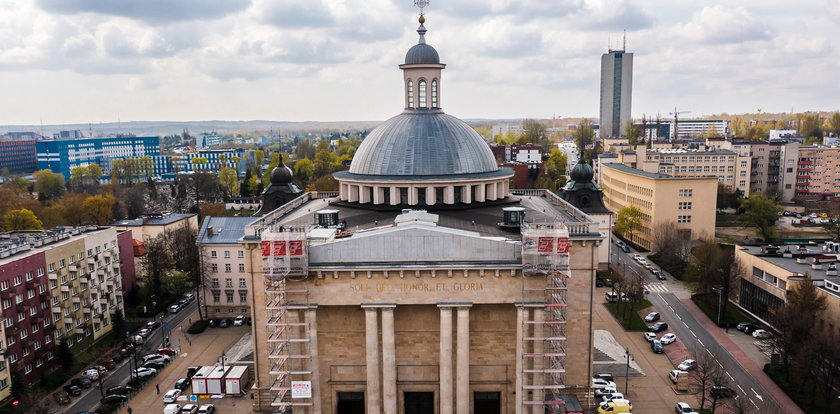 Wracają do pomysłu sprzed 80 lat. Na katedrze stanie posąg Jezusa z rozpostartymi ramionami! 