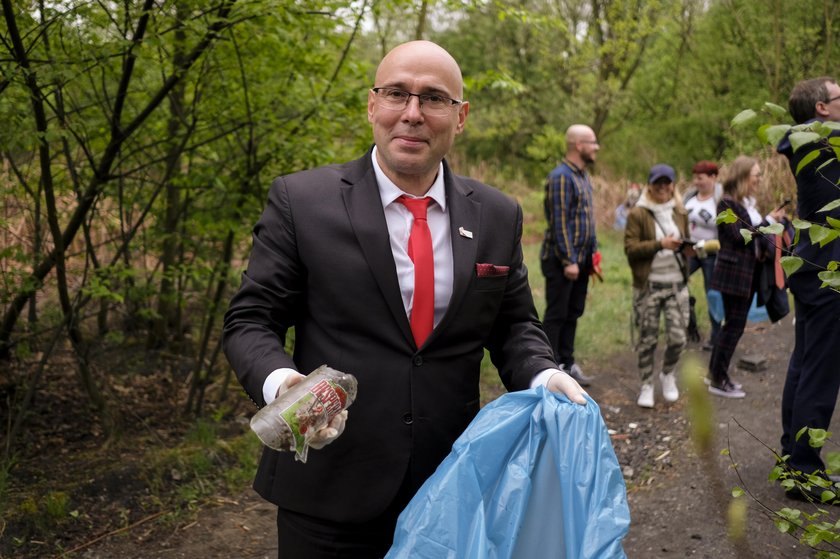 Mysłowice. Akcja sprzątania miasta z udziałem polityków i mieszkańców