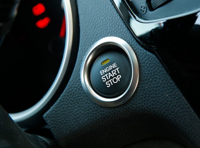 Kia Venga - Toyota niech się schowa