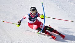 Shiffrin najlepsza w Soelden. Gąsienica-Daniel wypadła z trasy