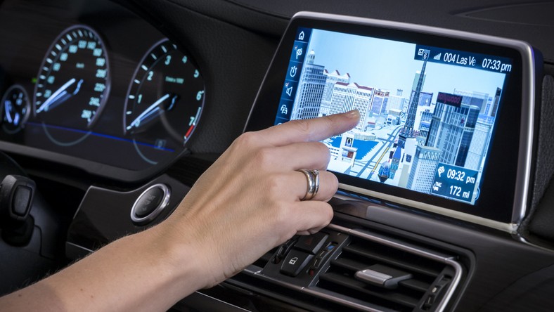 Bmw connecteddrive store