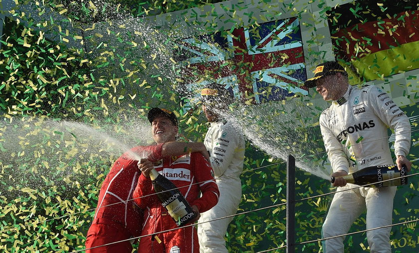 GP Australii: Sebastian Vettel wygrał na start Formuły 1. Było gorąco!