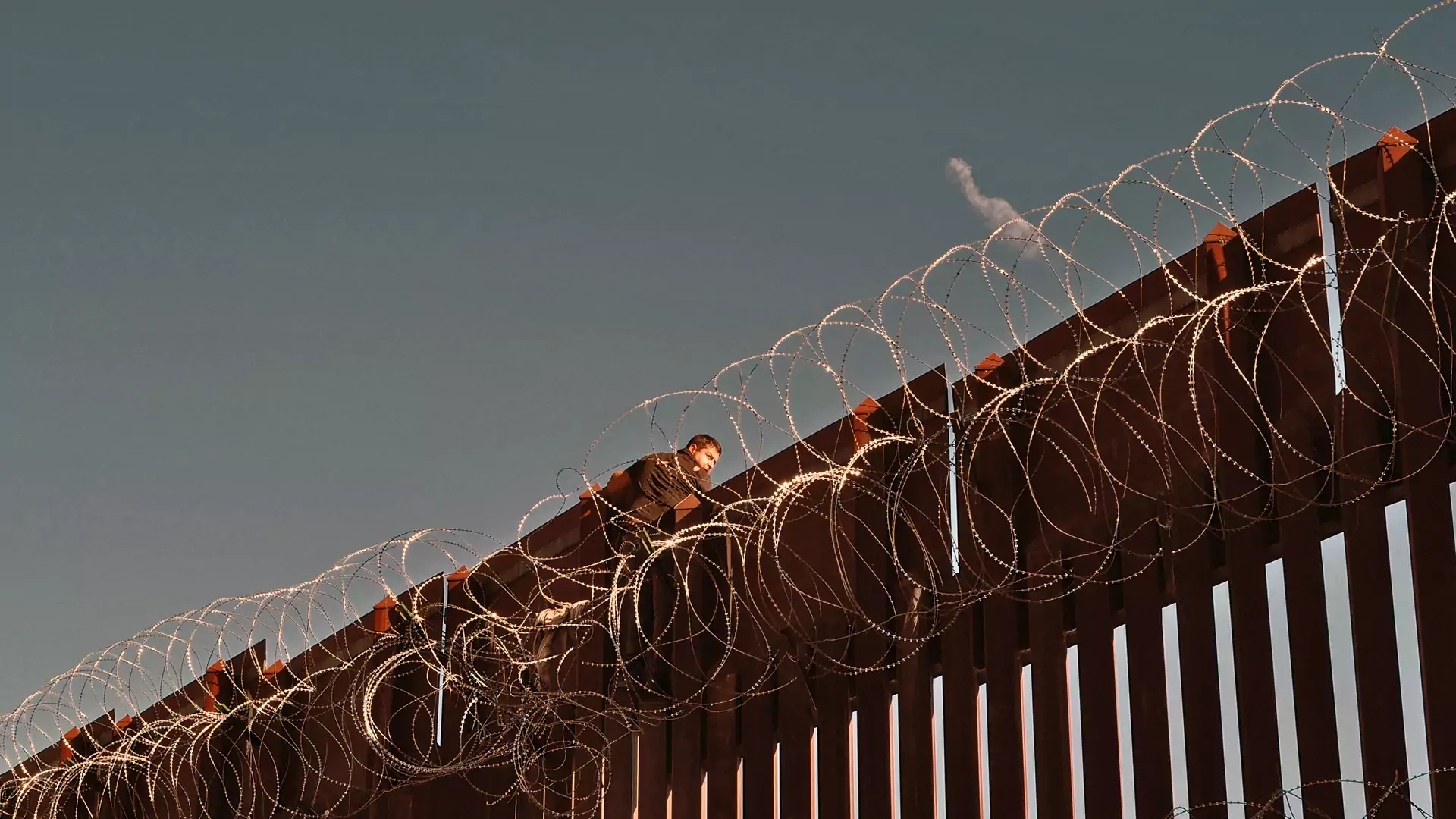 Mury na granicach zabijają ludzi, ale nie powstrzymują migracji