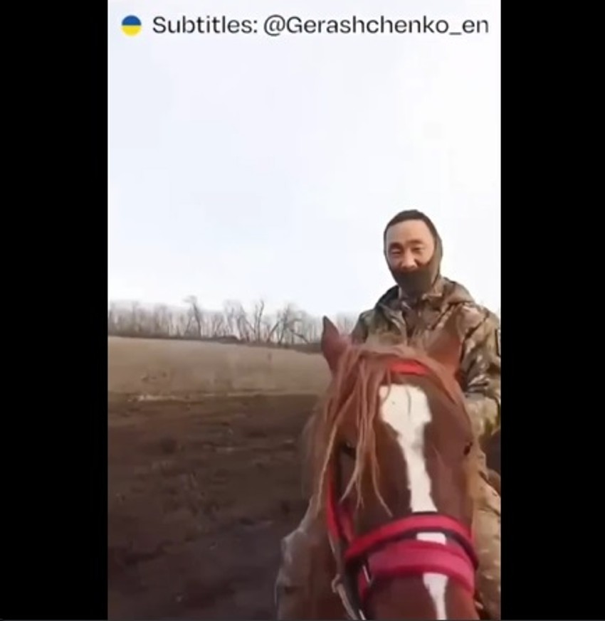 Rusi jašu konje u Ukrajini