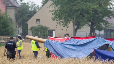 Śledczy przesłuchali 21-latka, który przeżył katastrofę śmigłowca w Domecku