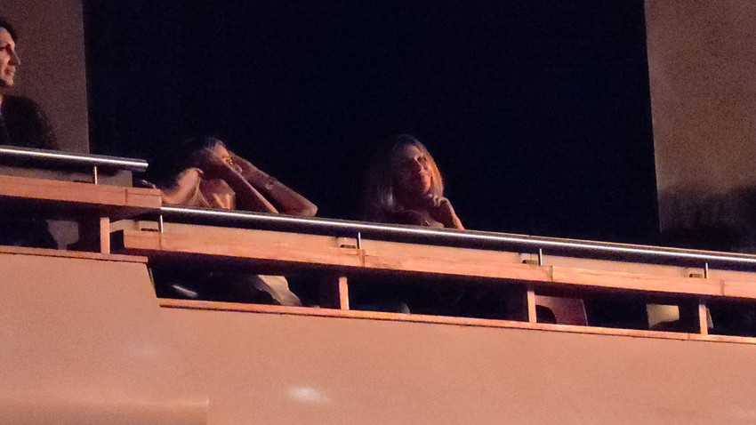 Rada Manojlović sa sestrom na koncertu Snežane Đurišić