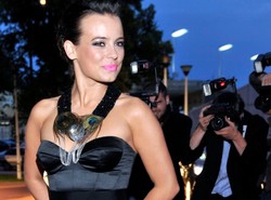 Piękne celebrytki na pokazie Macieja Zienia