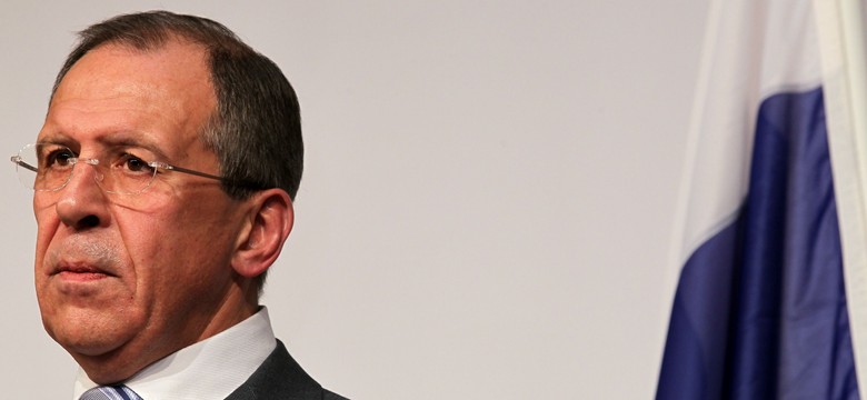 Ławrow: UE nie powinna mieszać się w sprawy Ukrainy