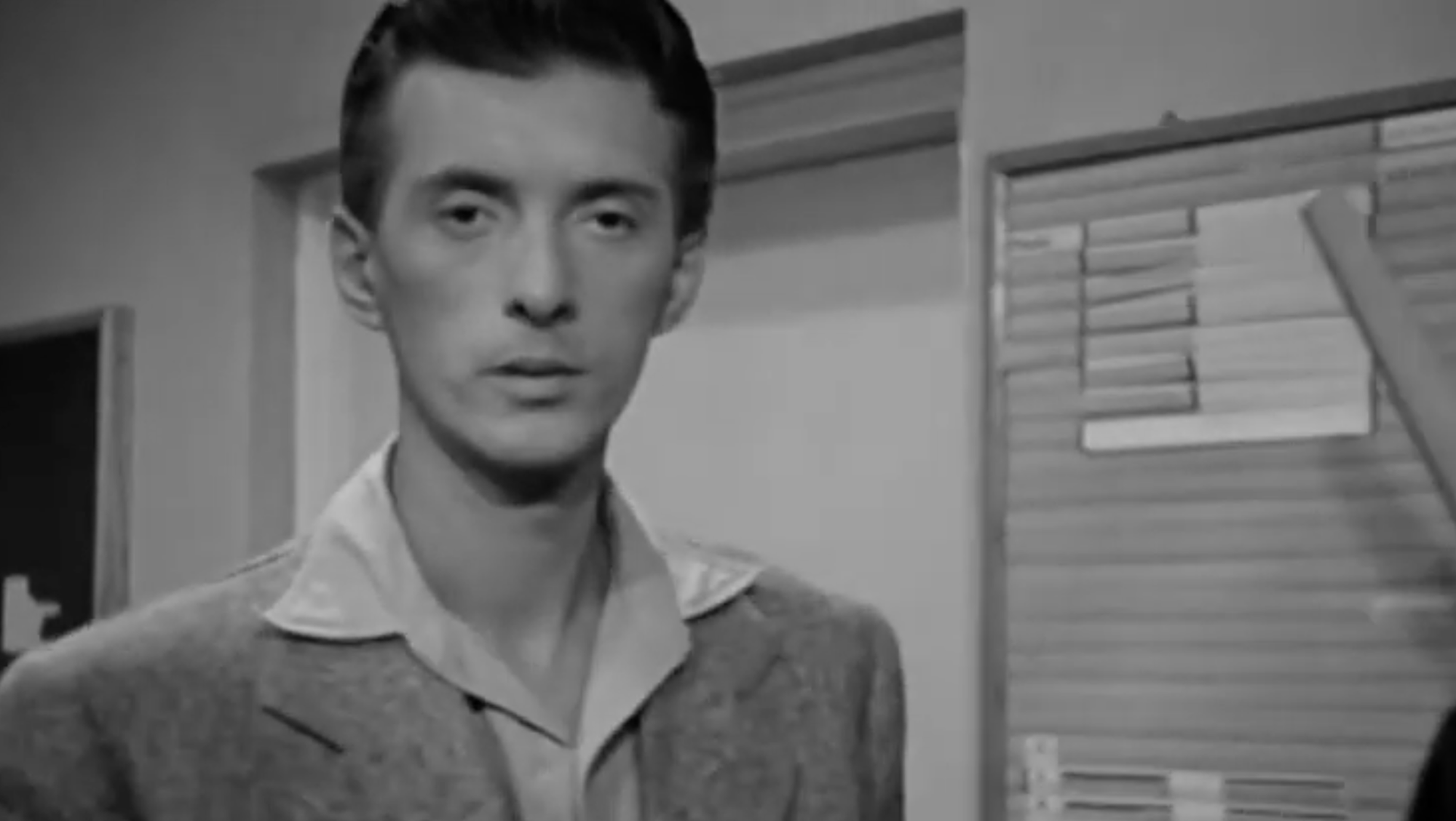 Slovenský herec Ivan Krivosudský vo filme Čert nespí (1956).
