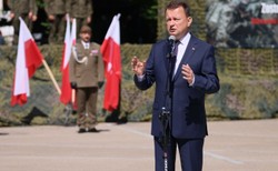 Błaszczak o słowach Melnyka: Takie wypowiedzi służą Kremlowi