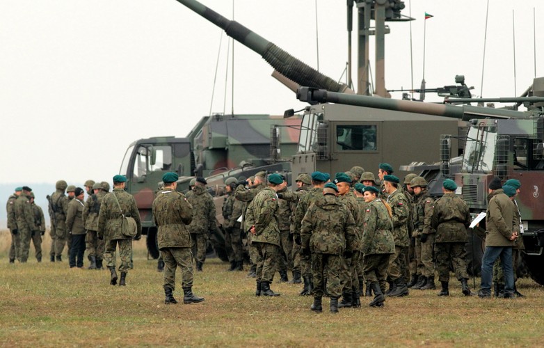 Ze strony polskiej główna siłę stanowić będzie 11 Lubuska Dywizja Kawalerii Pancernej. Oprócz niej, szkolić będą się  m.in. żołnierze z 25 Brygady Kawalerii Powietrznej, artylerzyści i operatorzy dronów. <br><br><br>fot. (mgo) PAP/Tomasz Waszczuk