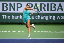 Magda Linette po dwugodzinnym meczu odpadła z turnieju w Charleston