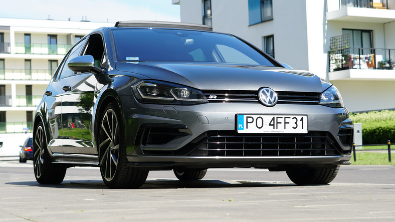 Volkswagen Golf R