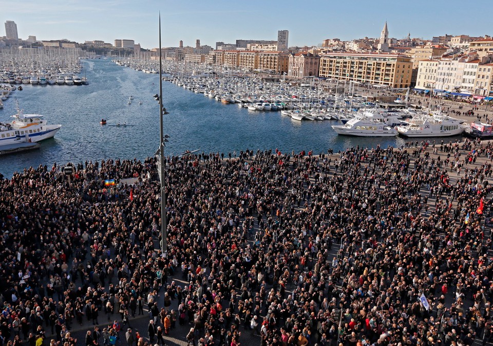 FRANCE CHARLIE HEBDO ATTACK AFTERMATH (Silent walk in memory of the victims of satirical magazine Charlie Hebdo)