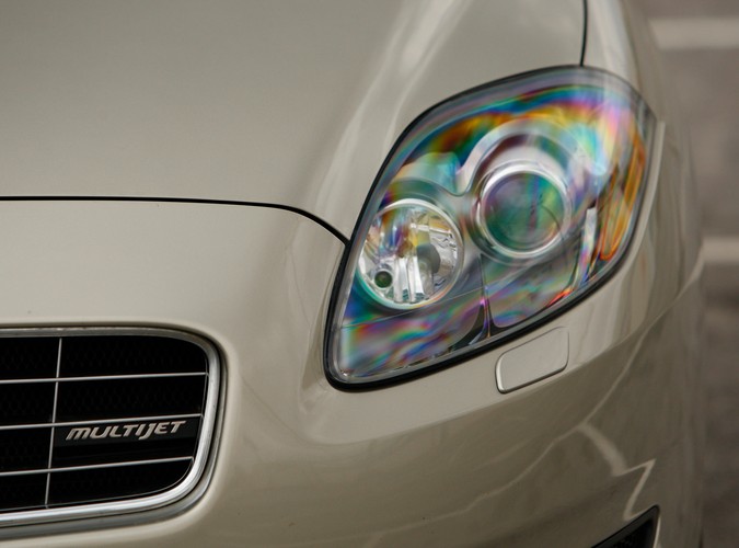 Croma to powrót Fiata do ligi passata i mondeo, w której notabene nigdy nie udało się zabłysnąć producentowi znanemu z fenomenalnych aut miejskich. Niestety i w tym przypadku włoska koncepcja limuzyny nie przypadła do gustu klientom. Sprawdzamy, w czym tkwi problem...