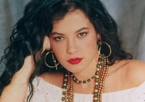 Koraima Tores kao Kasandra