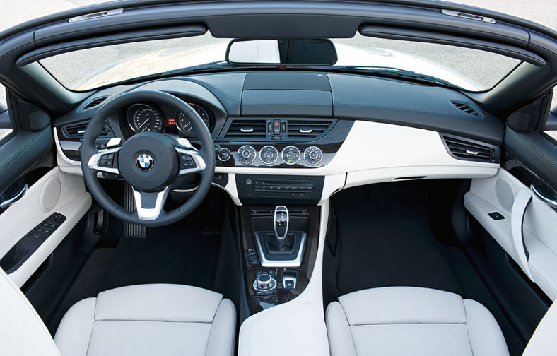 BMW: nowy Z4 Roadster wylądował w Warszawie (cena w Polsce)