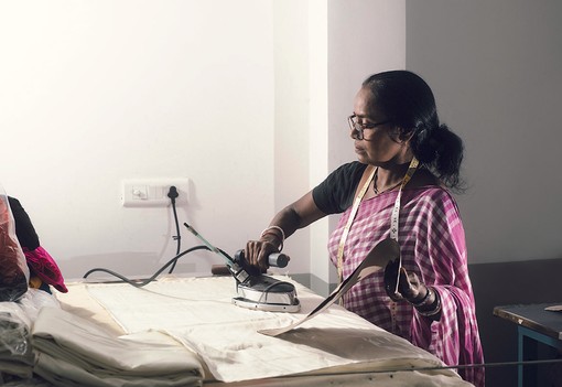 A Studio Medium alapítója, Riddhi Jain indiai divattervező két világ között egyensúlyoz