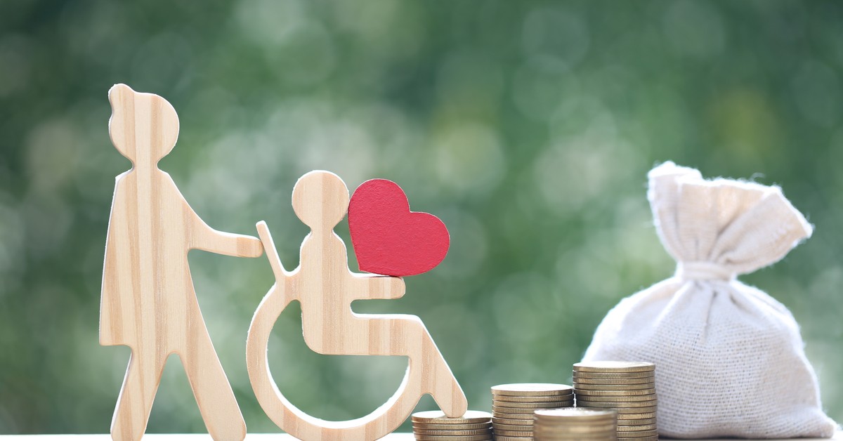 Wcześniejsze złożenie wniosku o orzeczenie nie pozbawia świadczenia pielęgnacyjnego